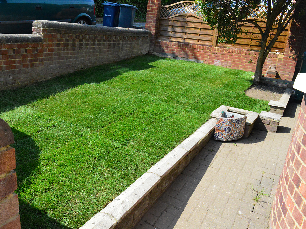 turf laying ardingley high wycombe